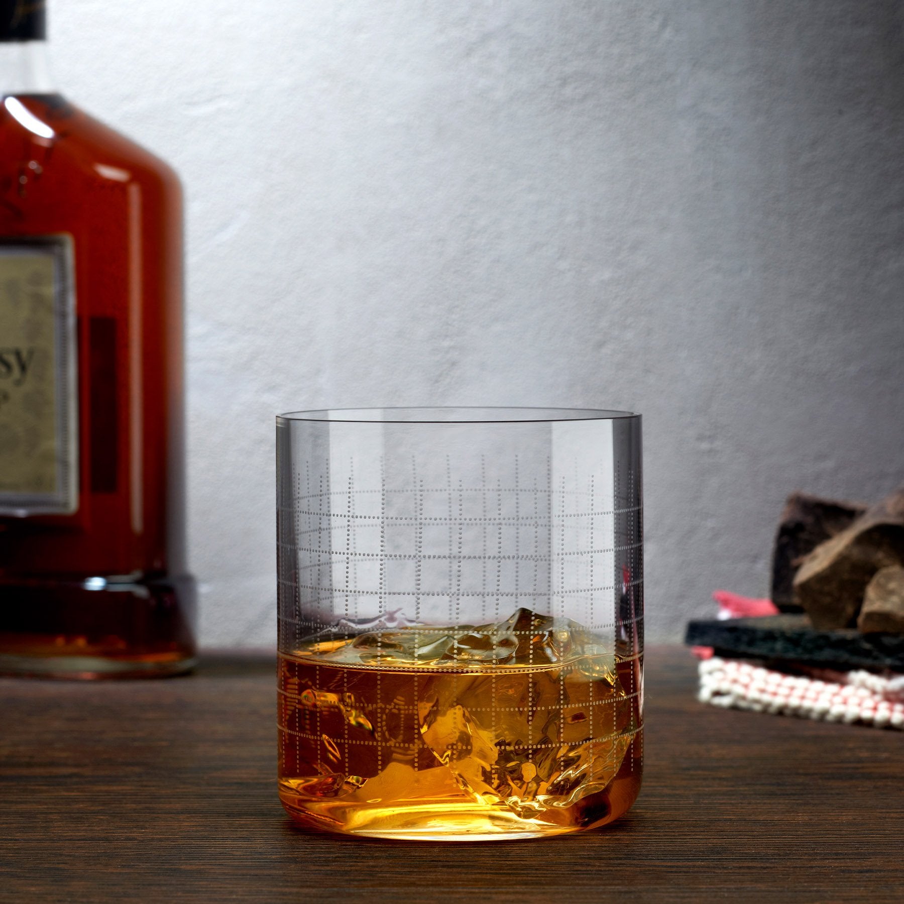 Grid Designed Rocking Whiskey Glass