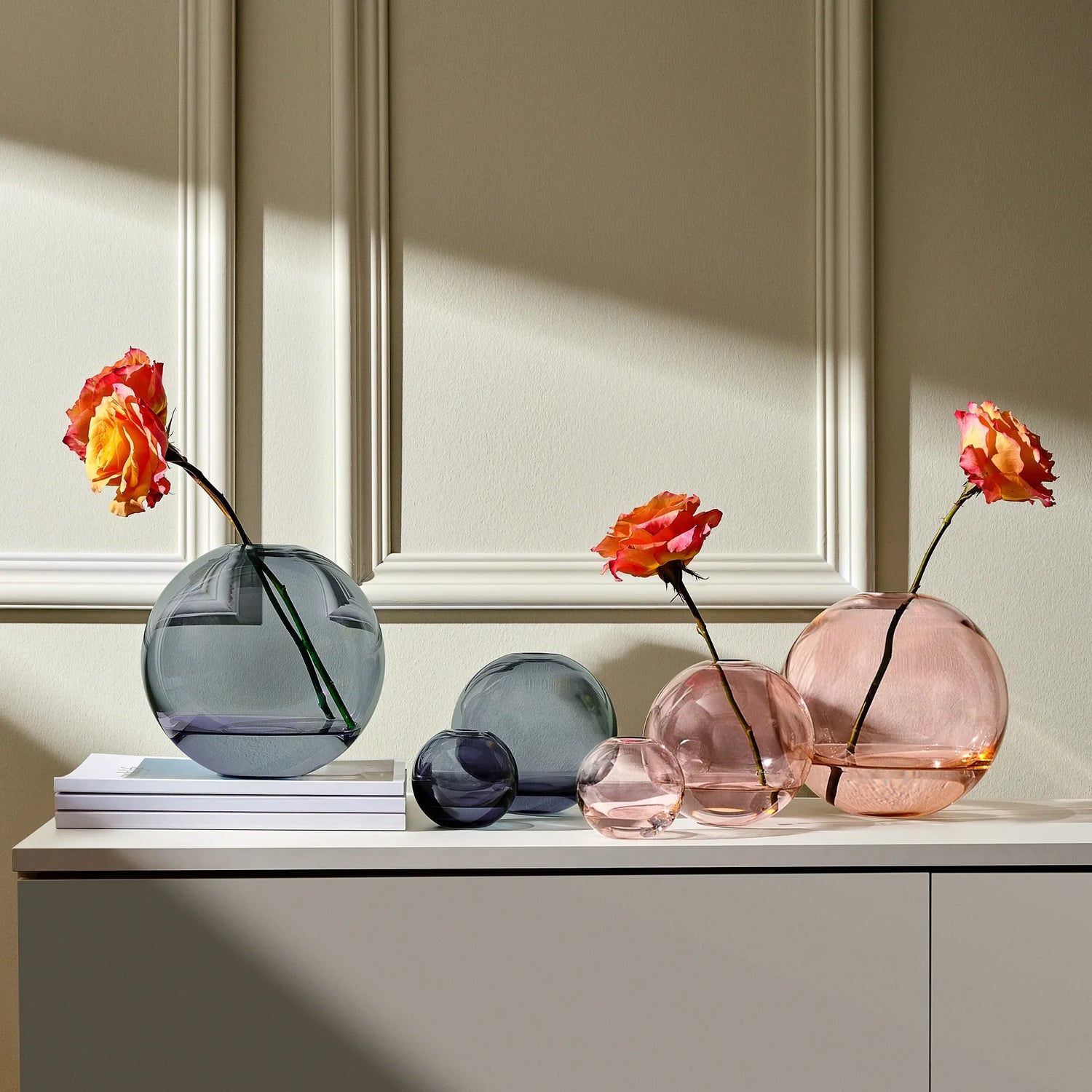 Mars Vase Small Steel Apricot